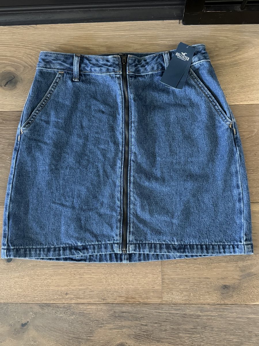 HOLLISTER DENIM SKIRT- NEW!  SZ 5