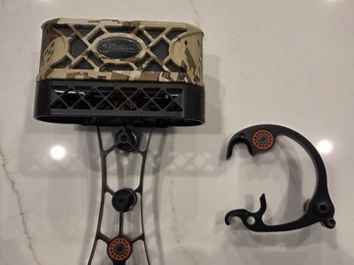 Mathews Archery Arrow Web HD Series Quiver