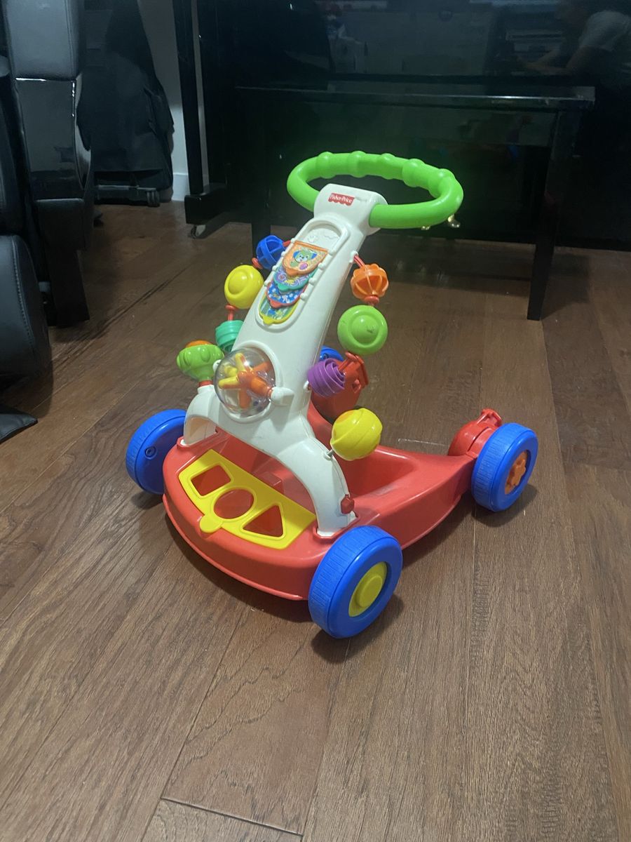 Baby walk assist and pull toy