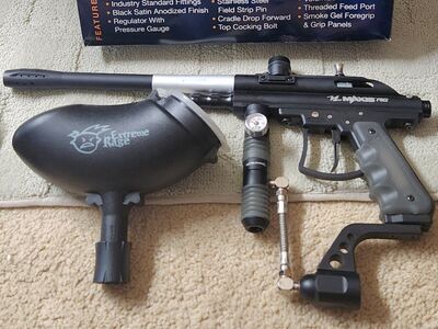 VL Maxis Pro R/G Paintball Gun With Accessories