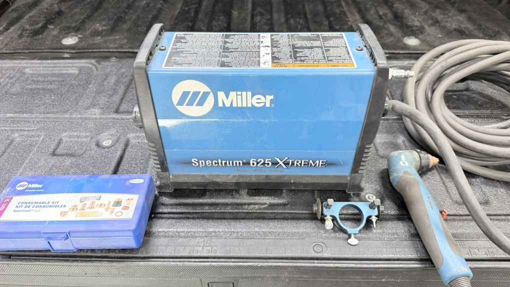Miller Spectrum 625 Xtreme Plasma Cutter