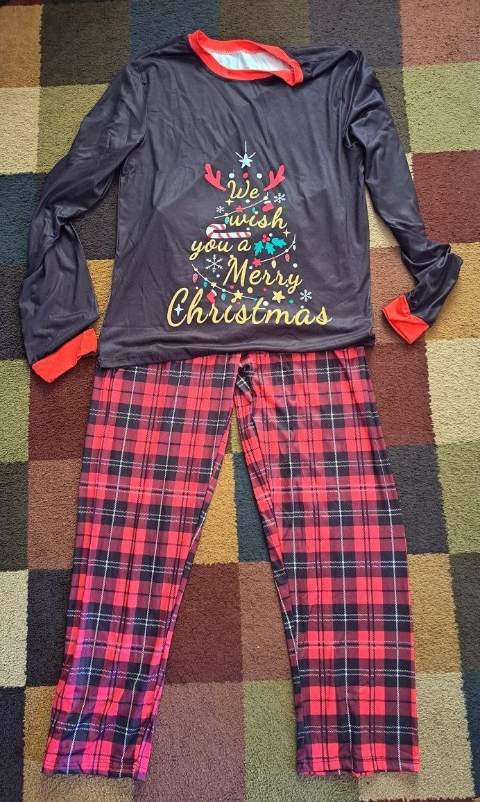 Brand new mens Christmas pajamas