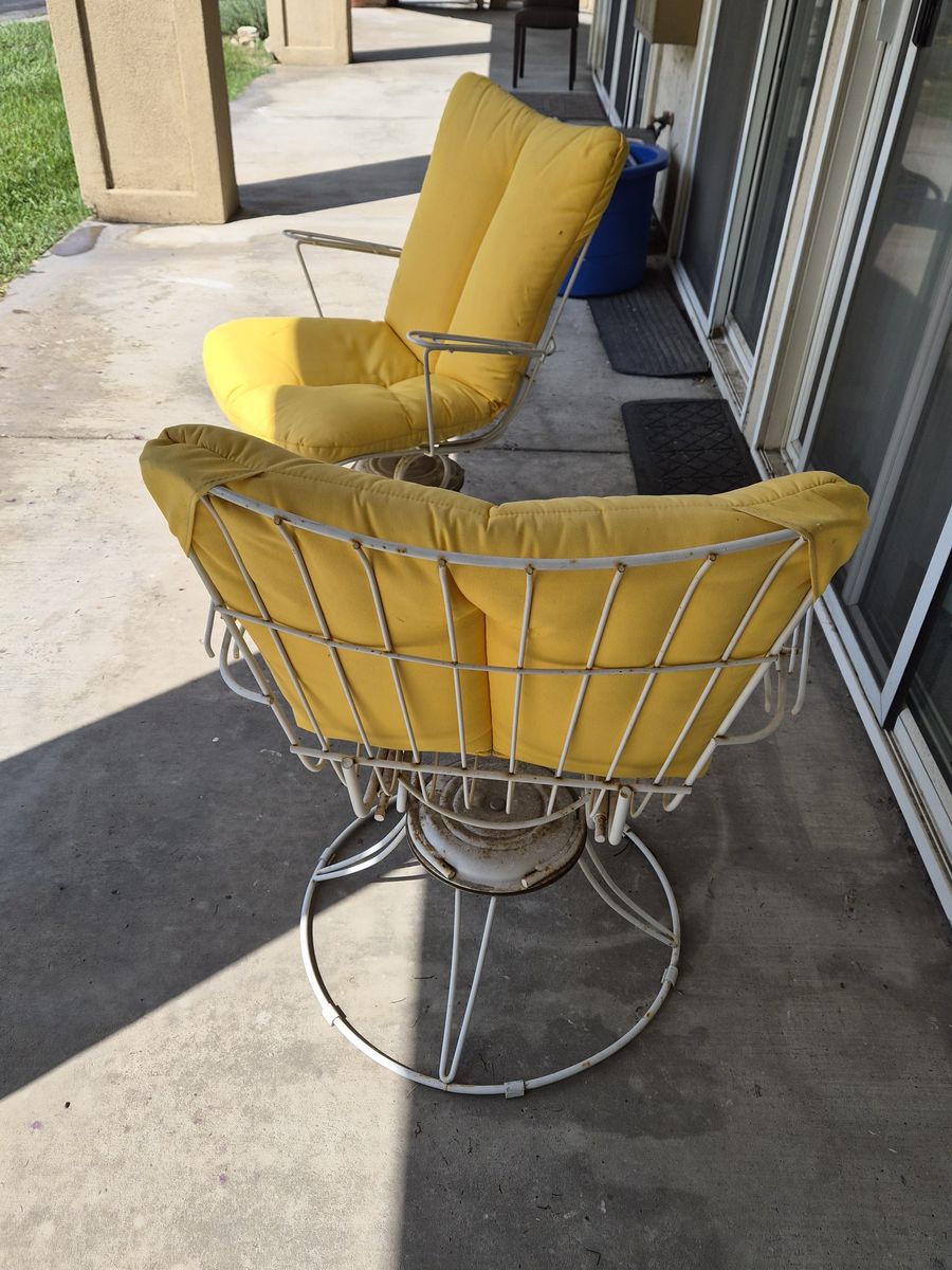 Heavy-duty patio chairs with removable cushions