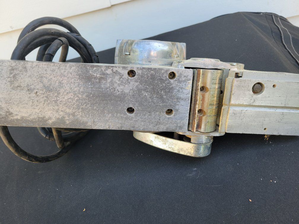 Main image 3