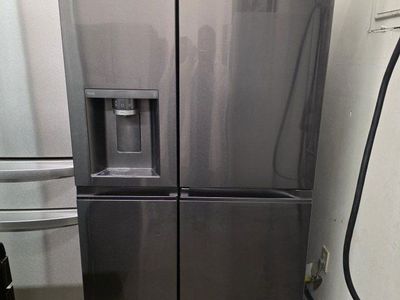Lg black stainless refrigerator