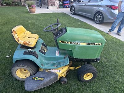 John Deere GT175 Riding Lawn Mower - FC420V Engine, Hydrostatic Drive