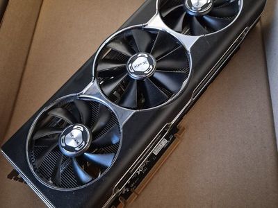 XFX AMD Radeon RX 5700 XT THICC III 8Gb