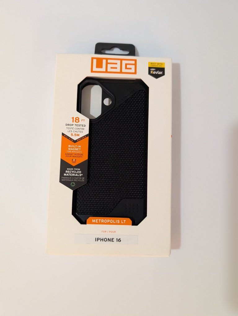 UAG Metropolis LT iPhone 16 Case