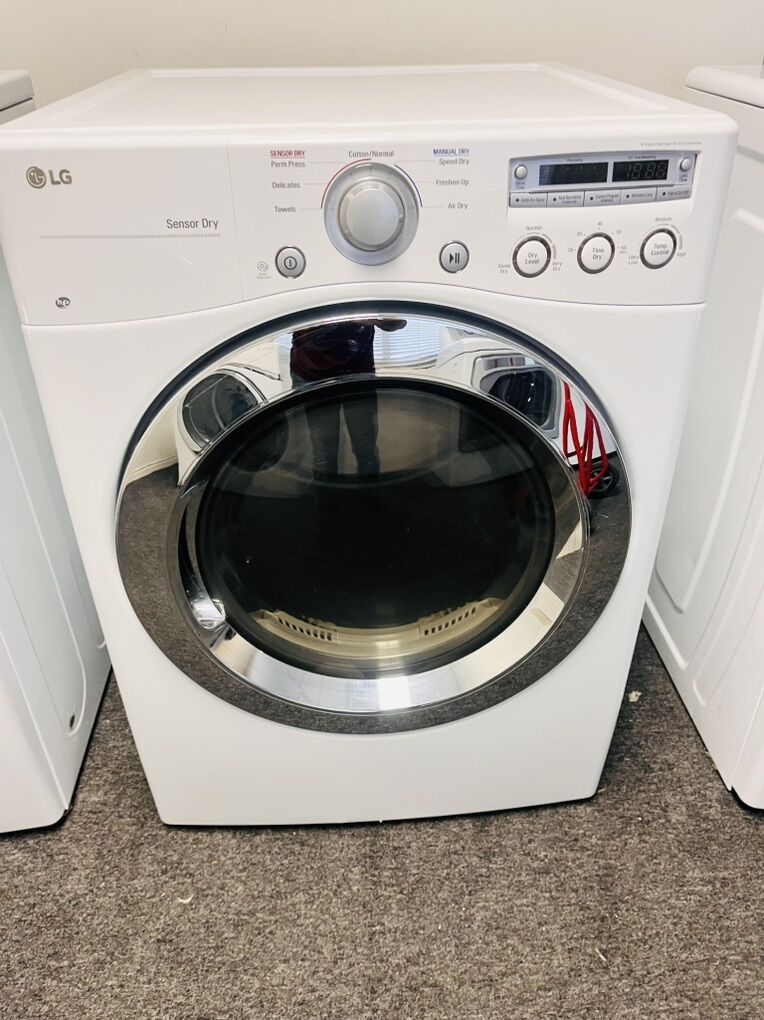 LG Super Capacity Electric Dryer