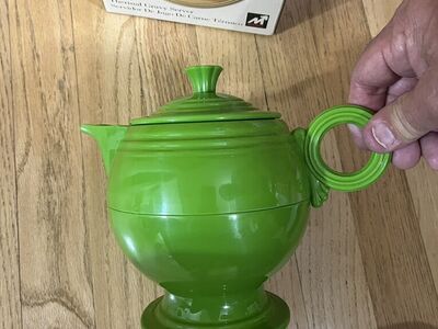 New Fiesta Chartreuse Green Gravy Server with Original Factory Box -NIB