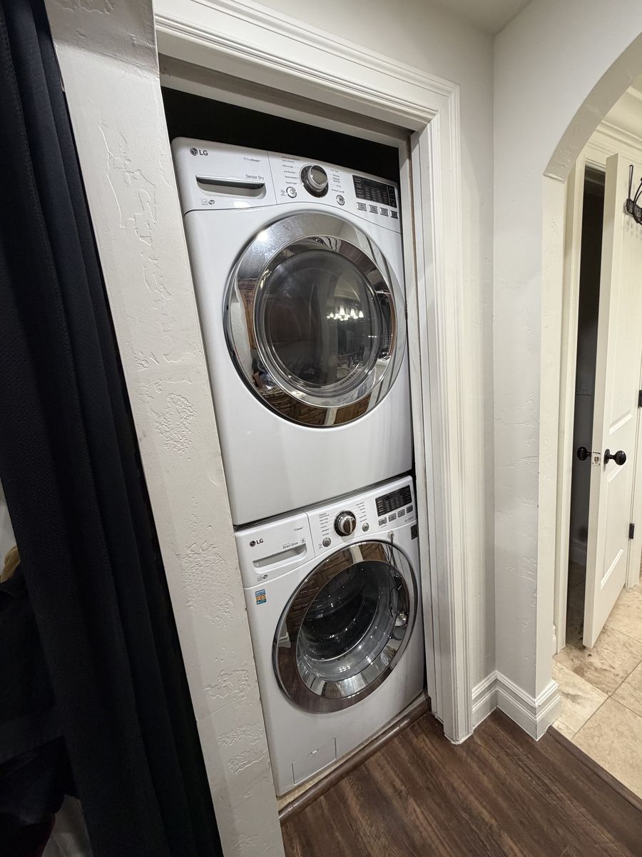 LG Electric Stackable Washer & Dryer