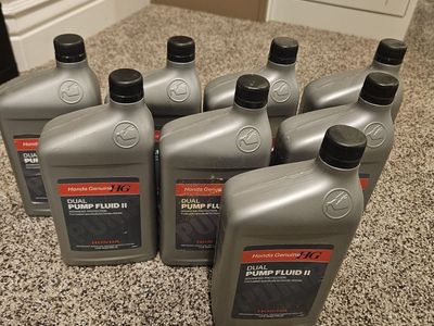 Honda Genuine HG Dual Pump Fluid II (1 US Quart / 946 mL) - Lot of 8