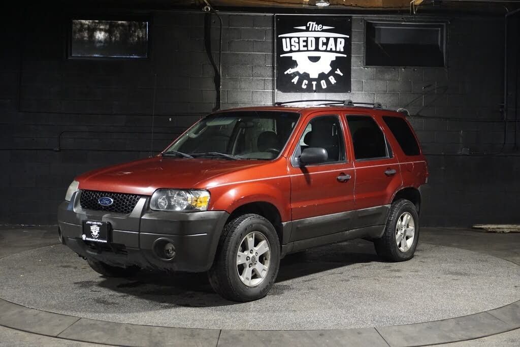 2005 FORD ESCAPE XLT