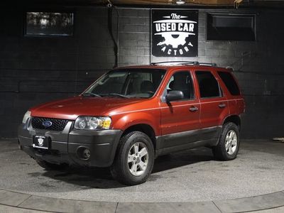2005 FORD ESCAPE XLT