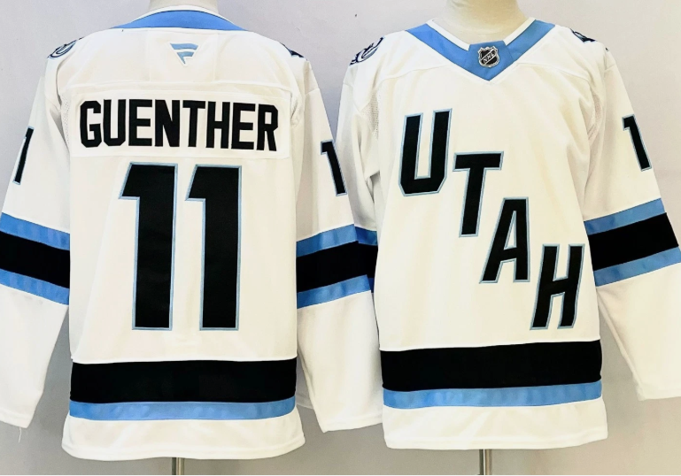 Dylan Guenther Jersey (Customized) Size 44