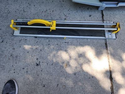 Tile Cutter
