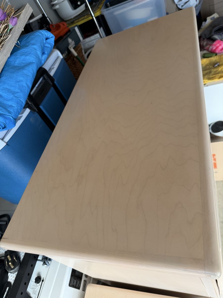 Main image 3