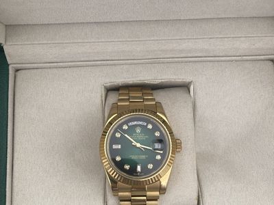 Rolex Day-Date 36mm President Gold Green Diamond Dial Automatic Watch 18238