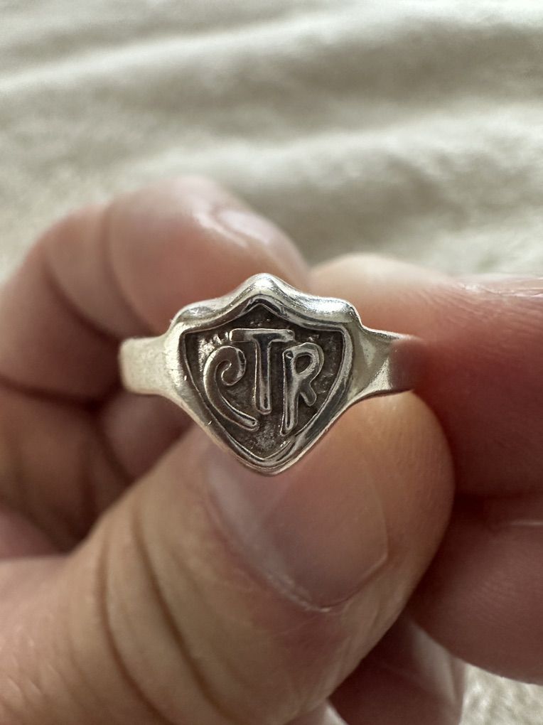 Sterling Silver CTR Ladies Ring - 4 1/2 To 5 Size