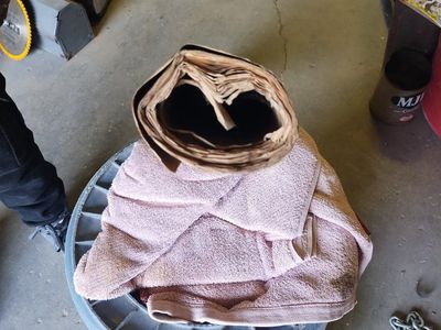 4 ft long roll of flooring paper