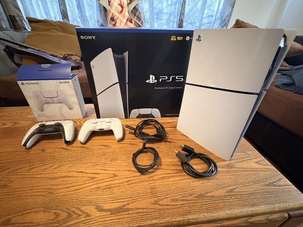 PS5 Bundle – Like New, 2 Controllers
