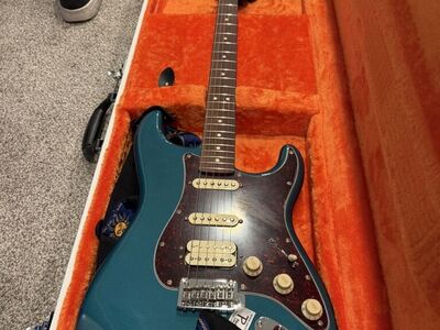 fender Stratocaster With Amp And Case