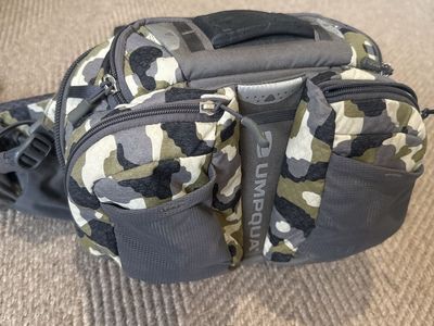 Umpqua Ledges 650 ZS Camo Waist Pack Fly Fishing Tackle Bag Lumbar Pack