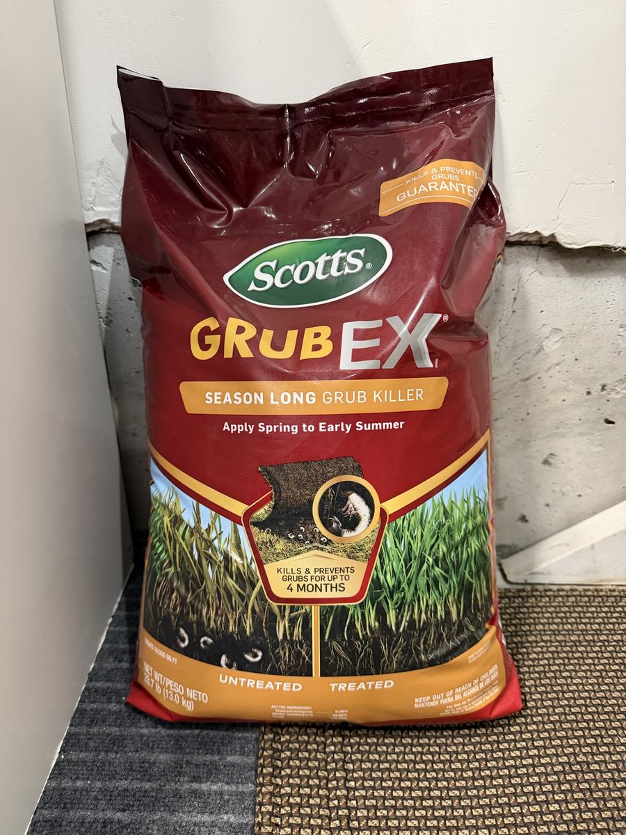 Unopened Scott’s Grubex