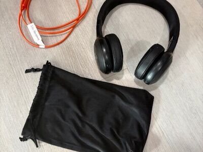 JBL Over Ear Headphones