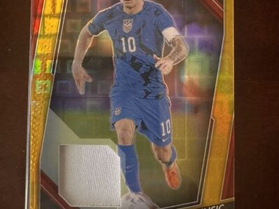 2023 Panini VIP Prizm Christian Pulisic Gold /10