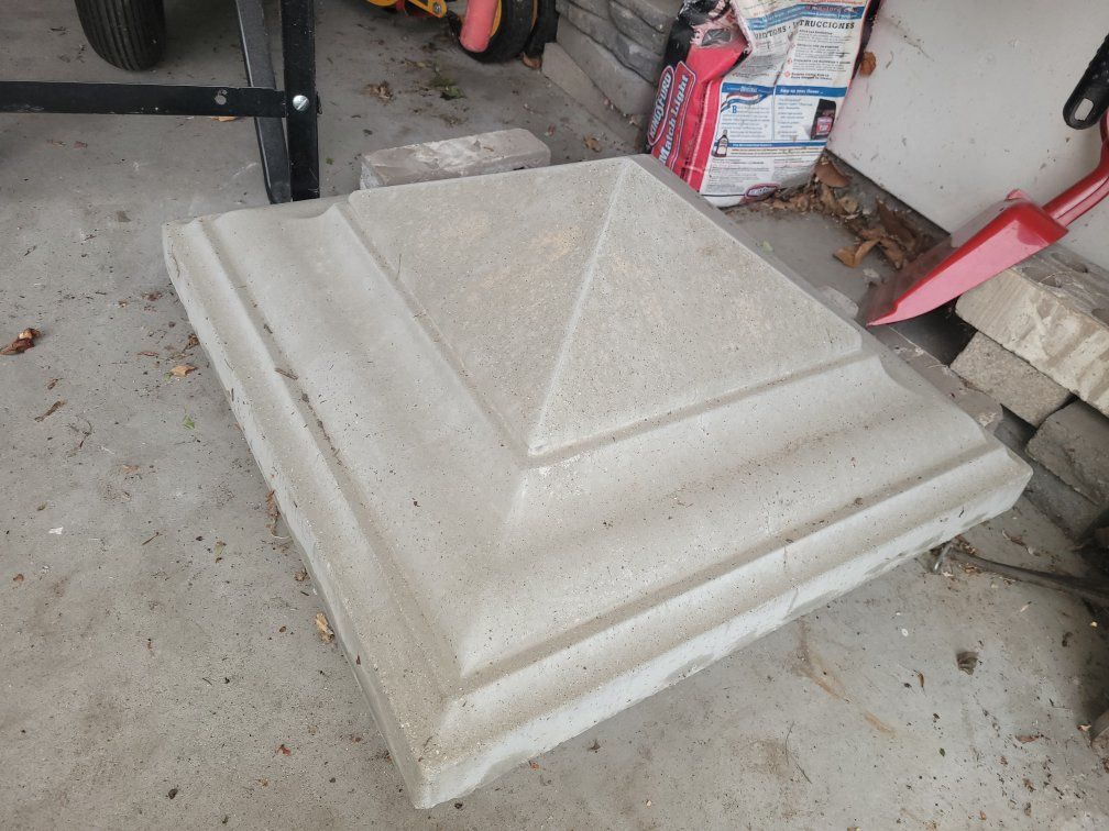 Main image 3