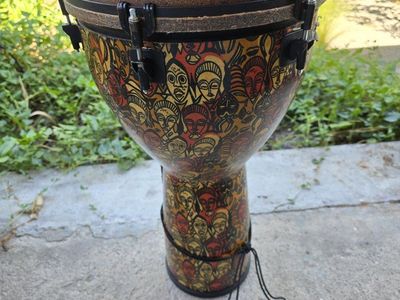 Remo Mondo Designer Series Key-Tuned Djembe Multi-Mask 24x12
