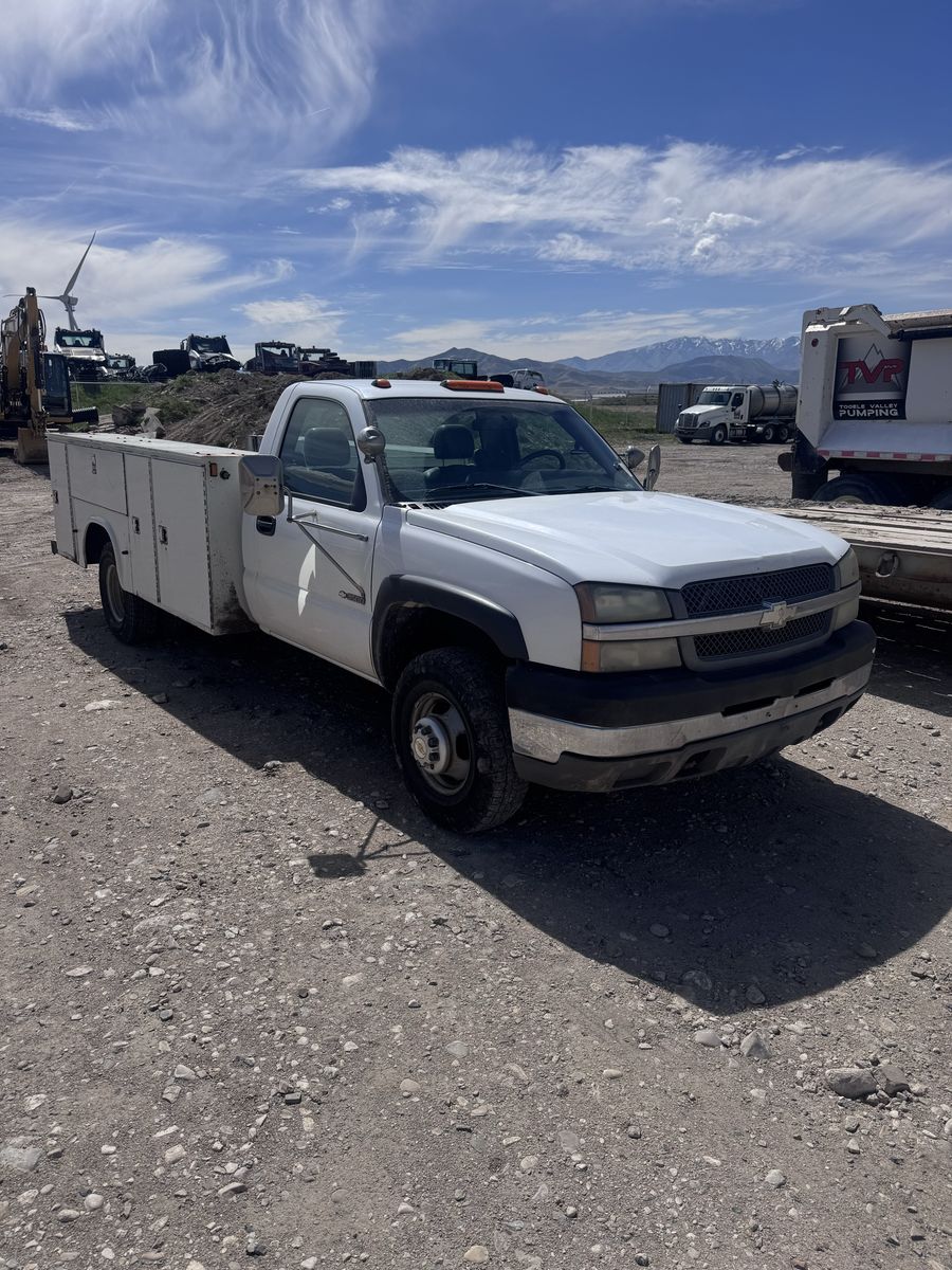 2004 CHEVROLET SILVERADO 3500 Base