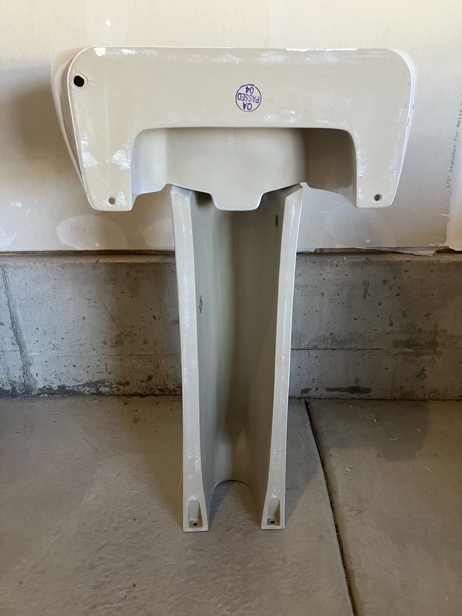 Main image 4