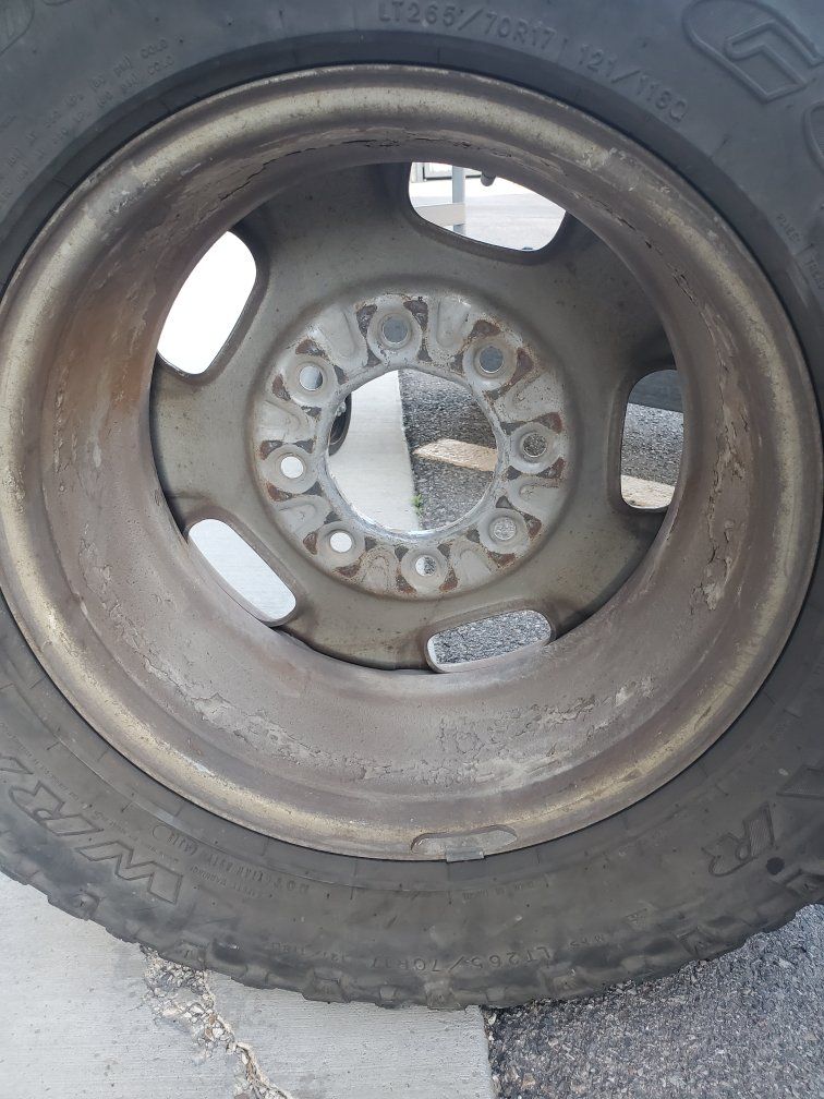 3 wheels, 17 inch 8 lug