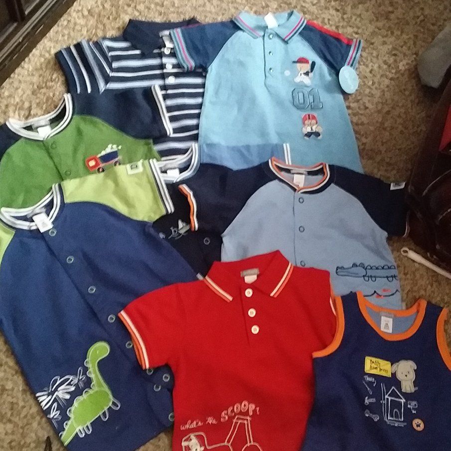 EIGHT!  CARTER'S PLAY SUITS...3-6 MONTHS..