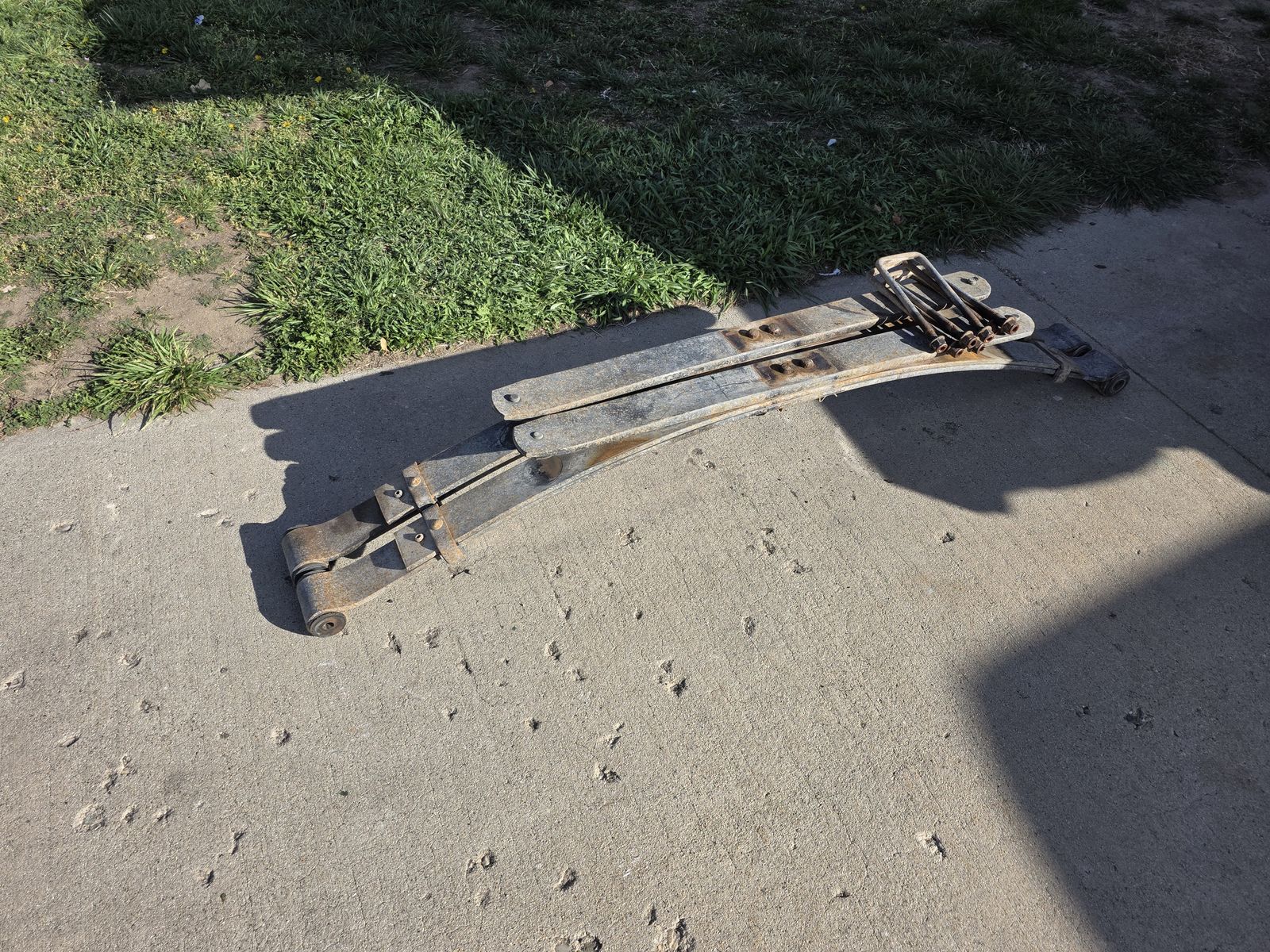 2009-2014 Ford F150 REAR Leaf Springs RPN 3239 (9L34 AF)