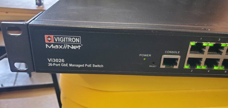 Vigitron Vi3026 24-Port MaxiiNet PoE Switch