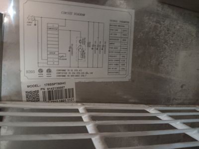 avantco 60" 2 door cooler