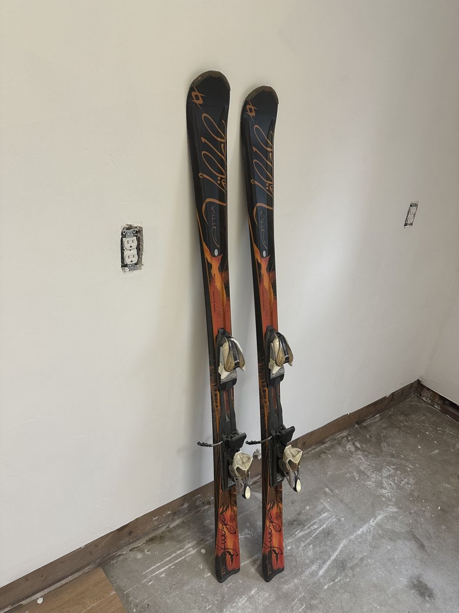 161 Volkl Attiva Fuego race ski with marker binding