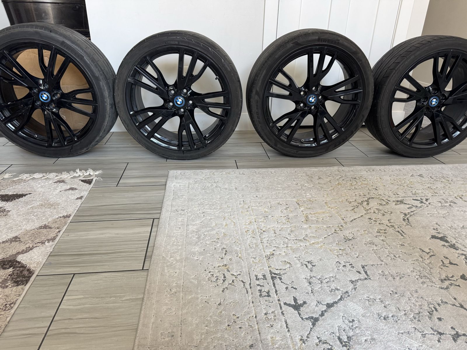 BMW i8 OEM Black Wheel rims 20inch  set of 4