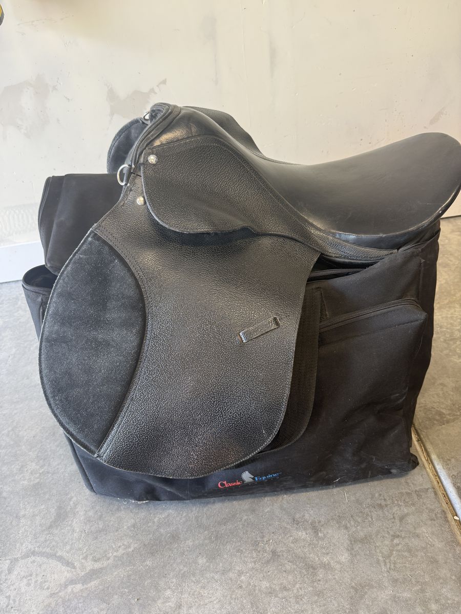 FREE – Synthetic All-Purpose English Saddle – 20" Seat