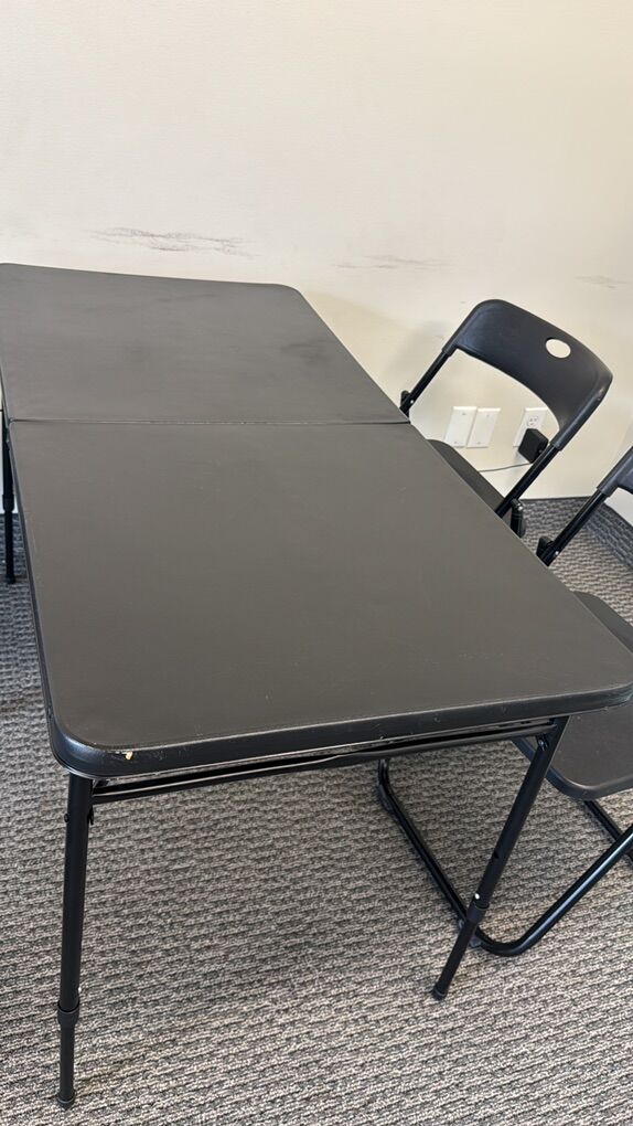 Table And Chair For Rental