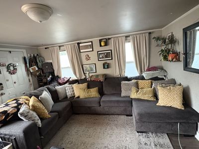 Sectional W/Chaise & Ottoman