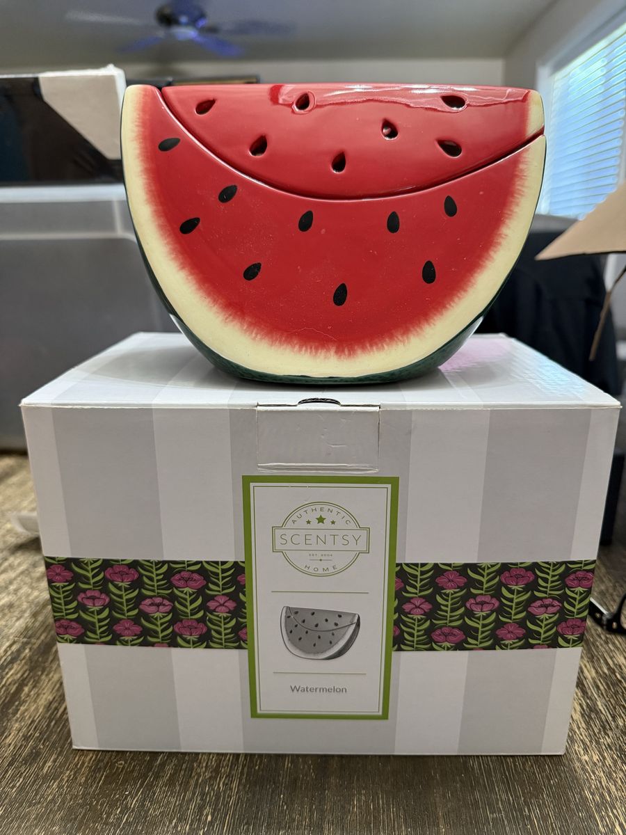 Watermelon Scentsy Warmer