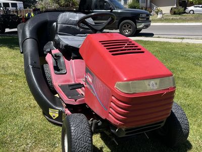Toro Wheel HoRse Riding Lawnmower
