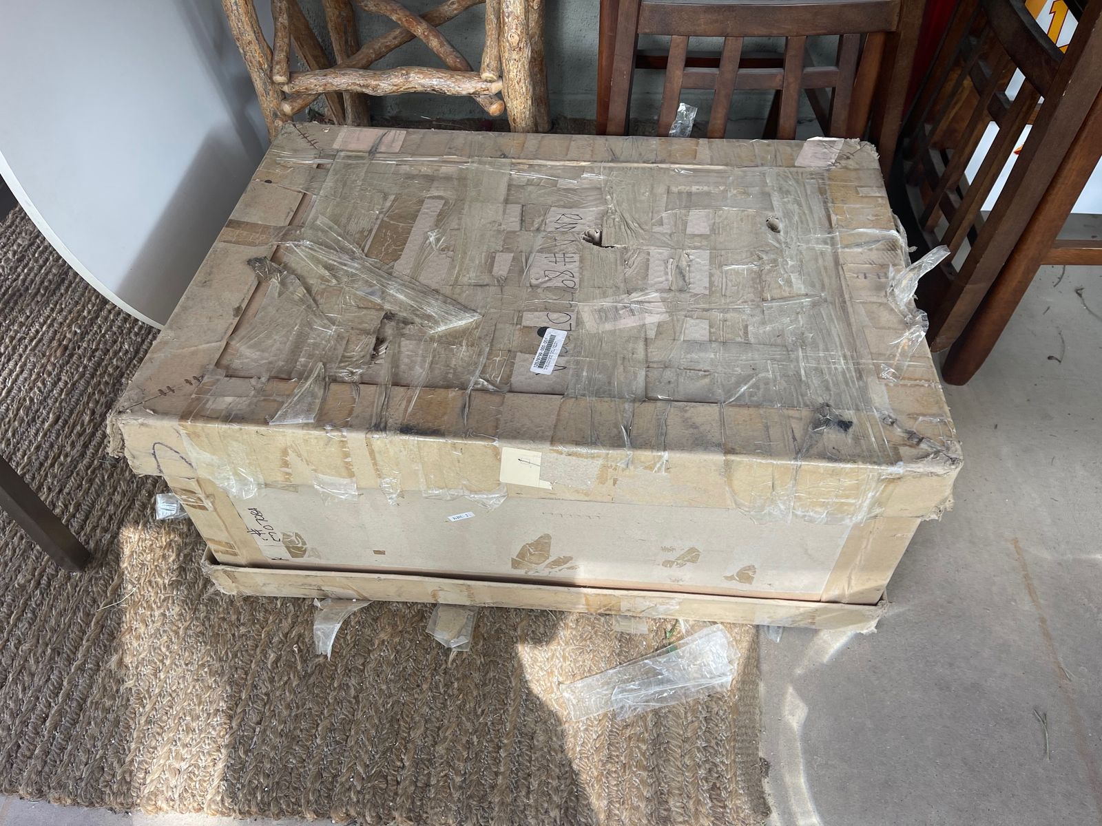 Main image 7