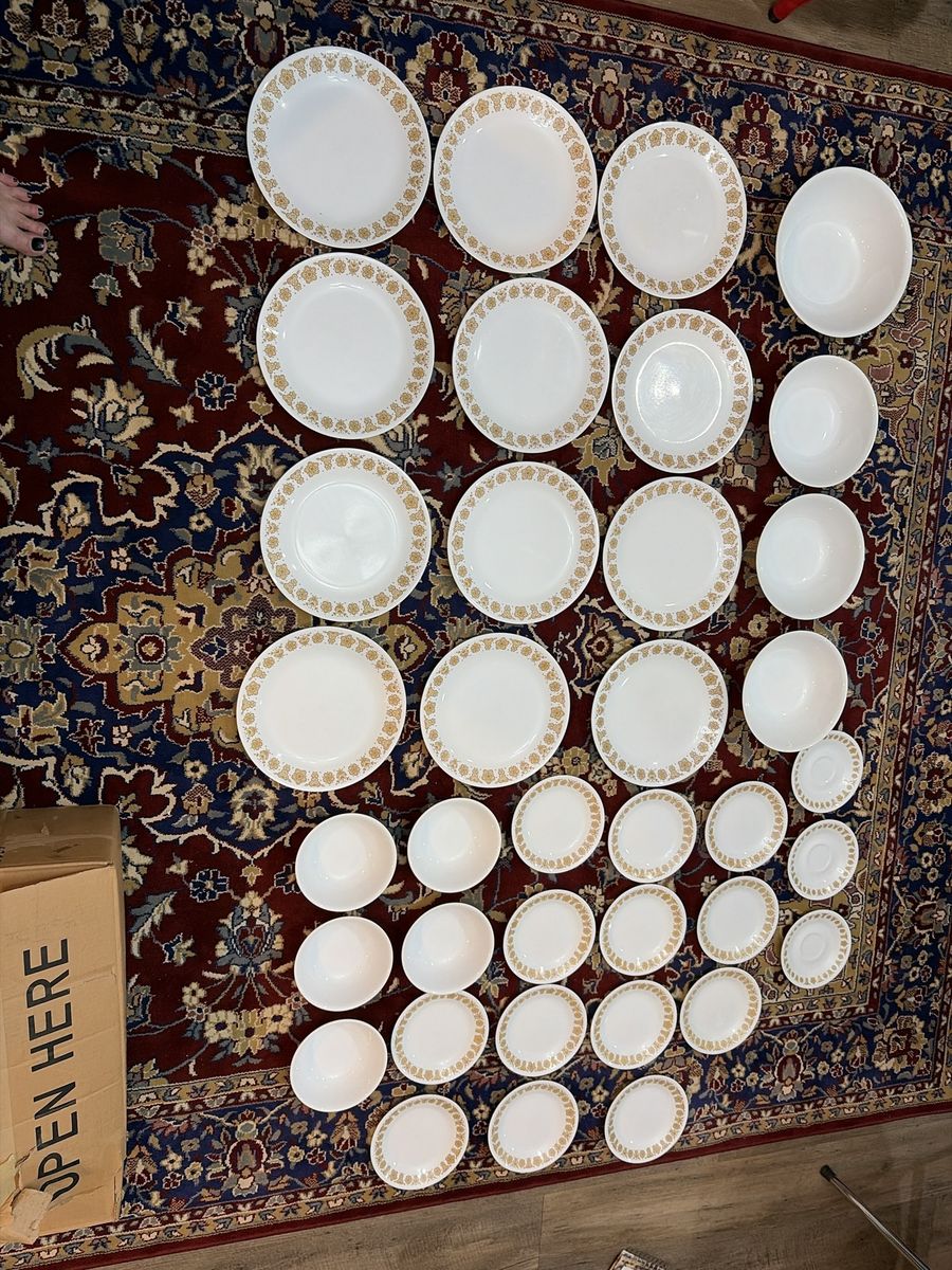 Vintage 37 piece Corelle Butterfly Gold Dinnerware Set - Plates & Bowls