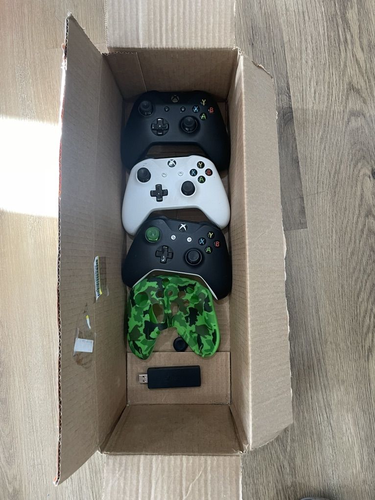 Xbox controller set