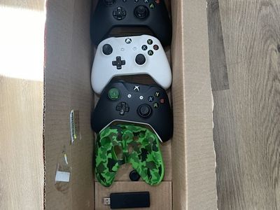 Xbox controller set